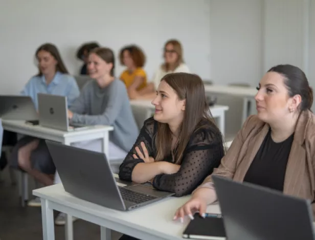 ecole-commerce-AFTEC-NDRC-Etudiants